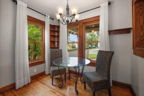 House in Gulfport, Florida 1 bedroom, 59.64 sq.m. № 1847257 - photo 16