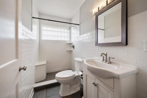 House in Gulfport, Florida 1 bedroom, 59.64 sq.m. № 1847257 - photo 17