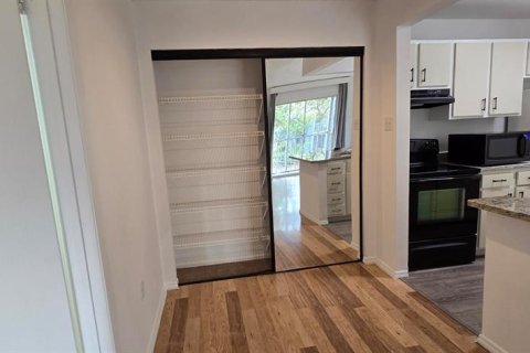 Appartement à louer à Kissimmee, Floride: 2 chambres, 84.54 m2 № 2388159 - photo 9