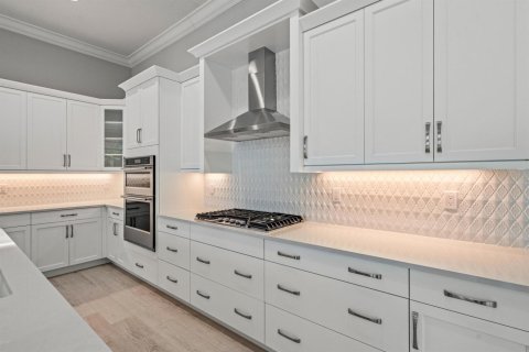 Купить виллу или дом в Виро-Бич, Флорида 6 комнат, 246.84м2, № 2086218 - фото 8