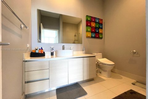 Copropriété à louer à Hallandale Beach, Floride: 2 chambres, 95.5 m2 № 1738362 - photo 19
