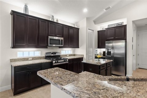 House in Bradenton, Florida 3 bedrooms, 185.34 sq.m. № 1852785 - photo 12