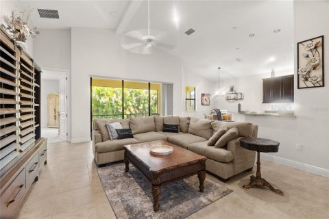 House in Bradenton, Florida 3 bedrooms, 185.34 sq.m. № 1852785 - photo 6