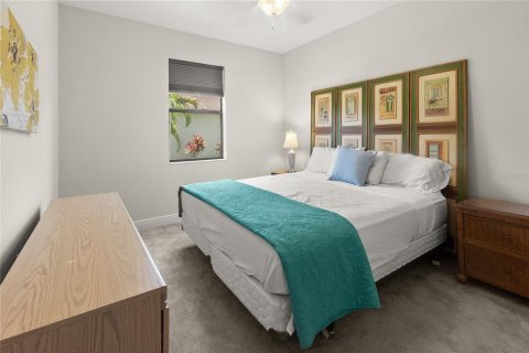House in Bradenton, Florida 3 bedrooms, 185.34 sq.m. № 1852785 - photo 24