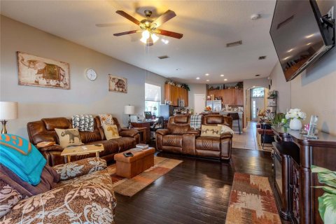 House in Apollo Beach, Florida 4 bedrooms, 189.33 sq.m. № 2118619 - photo 21