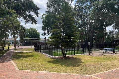 Townhouse in Winter Park, Florida 3 bedrooms, 167.5 sq.m. № 1657571 - photo 15