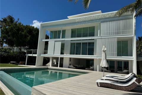 Casa en alquiler en Key Biscayne, Florida, 6 dormitorios, 761.98 m2 № 1933868 - foto 19