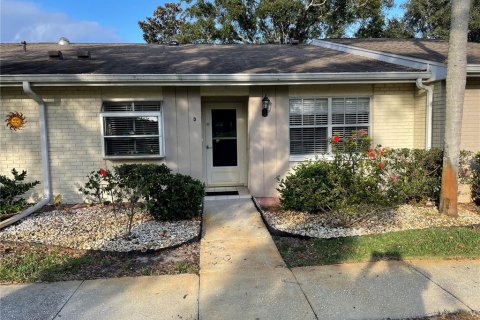 Casa en Palm Harbor, Florida 2 dormitorios, 126.35 m2 № 2106788