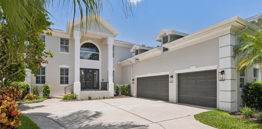 Villa ou maison à Tampa, Floride 5 chambres, 465.07 m2 № 2209536
