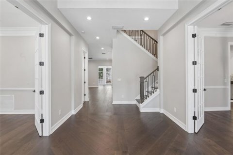 Villa ou maison à vendre à Tampa, Floride: 5 chambres, 465.07 m2 № 2209536 - photo 10