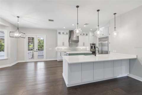 Villa ou maison à vendre à Tampa, Floride: 5 chambres, 465.07 m2 № 2209536 - photo 15