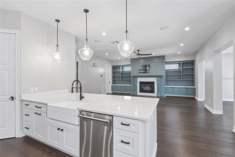 Villa ou maison à vendre à Tampa, Floride: 5 chambres, 465.07 m2 № 2209536 - photo 16