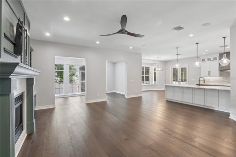 Villa ou maison à vendre à Tampa, Floride: 5 chambres, 465.07 m2 № 2209536 - photo 14