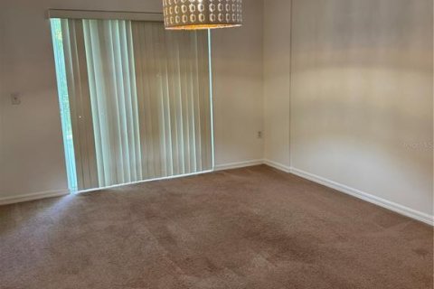 Adosado en alquiler en Kissimmee, Florida, 3 dormitorios, 158.21 m2 № 1879212 - foto 5