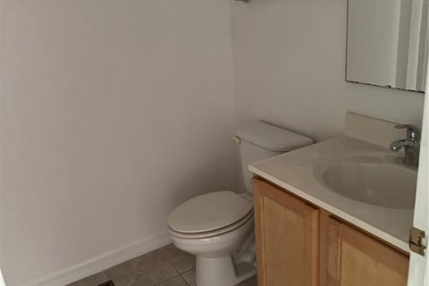 Adosado en alquiler en Kissimmee, Florida, 3 dormitorios, 158.21 m2 № 1879212 - foto 13