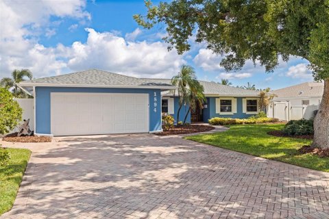 Casa en venta en Saint Petersburg, Florida, 4 dormitorios, 220.09 m2 № 2386147 - foto 3