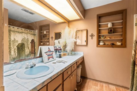 Casa en venta en Nobleton, Florida, 4 dormitorios, 189.24 m2 № 1642925 - foto 22