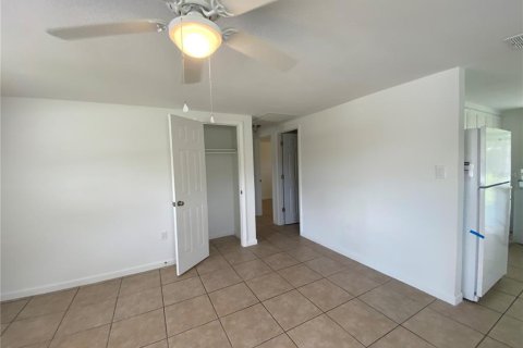 Apartamento en alquiler en Punta Gorda, Florida, 2 dormitorios, 70.23 m2 № 1793736 - foto 2