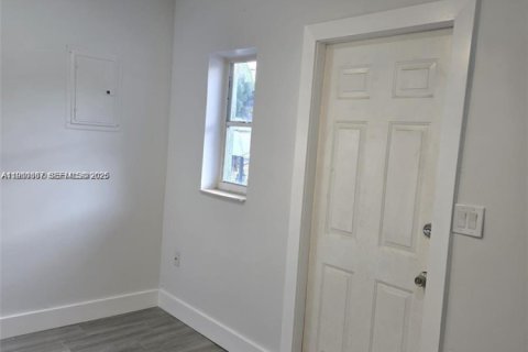 Apartment in Miami, Florida 2 bedrooms, 90.67 sq.m. № 2021828 - photo 4