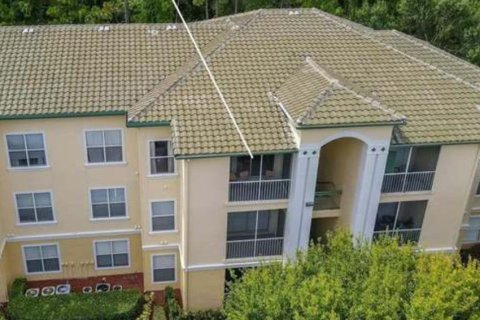 Condo à Kissimmee, Floride, 2 chambres  № 2120493