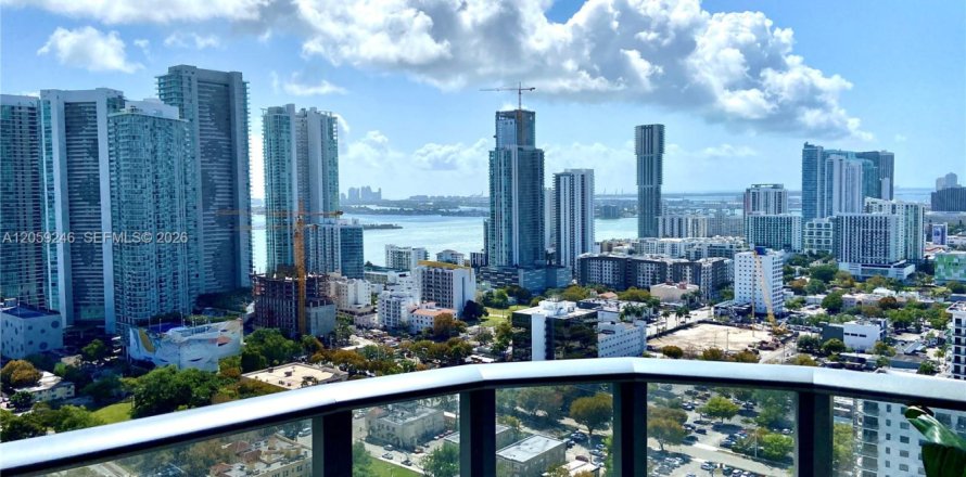 Condo in Miami, Florida, 1 bedroom  № 2264210