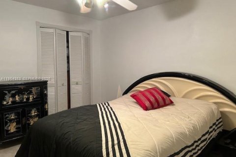 Condominio en alquiler en North Miami Beach, Florida, 1 dormitorio, 63.55 m2 № 2009117 - foto 6