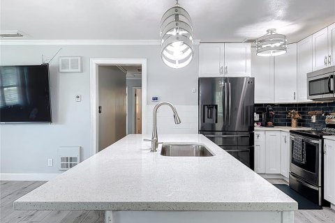 Casa en venta en Casselberry, Florida, 3 dormitorios, 125.6 m2 № 1831564 - foto 8