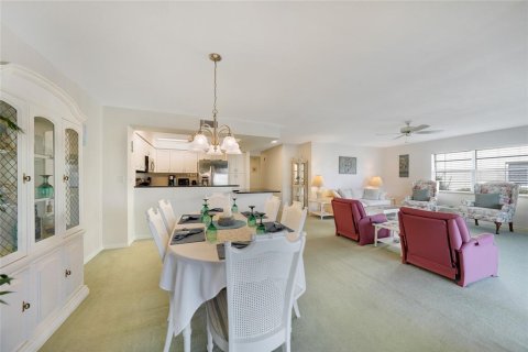 Condominio en venta en Punta Gorda, Florida, 3 dormitorios, 171.4 m2 № 1670657 - foto 8