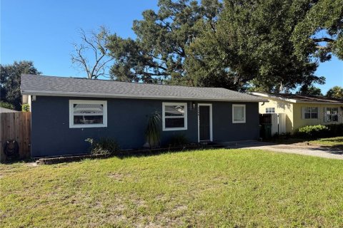 Casa en Saint Petersburg, Florida 3 dormitorios, 93.65 m2 № 2387586