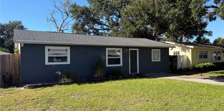Casa en Saint Petersburg, Florida 3 dormitorios, 93.65 m2 № 2387586