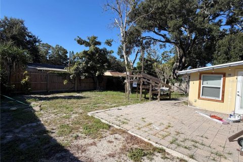 Casa en venta en Saint Petersburg, Florida, 3 dormitorios, 93.65 m2 № 2387586 - foto 18
