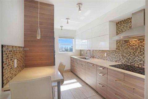 Купить кондоминиум в Майами-Бич, Флорида 1 спальня, 78.5м2, № 2043486 - фото 20