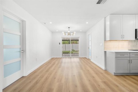 Casa en venta en Venice, Florida, 3 dormitorios, 147.25 m2 № 2421933 - foto 18