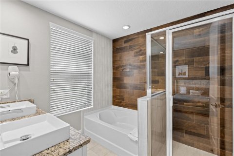 Adosado en venta en Kissimmee, Florida, 6 dormitorios, 262.91 m2 № 1774729 - foto 20