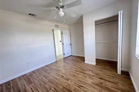 Casa en alquiler en Port Charlotte, Florida, 3 dormitorios, 98.1 m2 № 1684580 - foto 8