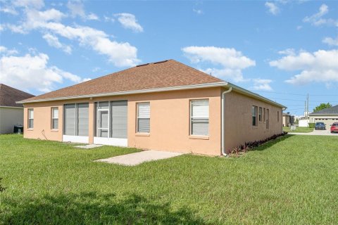 House in Kissimmee, Florida 4 bedrooms, 215.35 sq.m. № 1827079 - photo 28