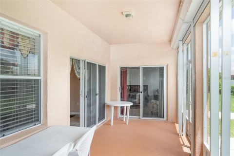 House in Kissimmee, Florida 4 bedrooms, 215.35 sq.m. № 1827079 - photo 26