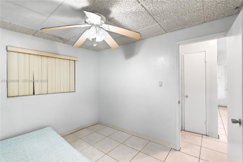 House in Miramar, Florida 2 bedrooms, 90.3 sq.m. № 1986534 - photo 15