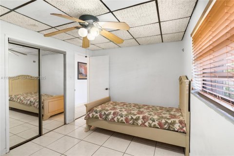 House in Miramar, Florida 2 bedrooms, 90.3 sq.m. № 1986534 - photo 13