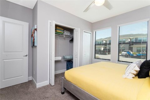 Townhouse in Kissimmee, Florida 4 bedrooms, 159.88 sq.m. № 1825136 - photo 13