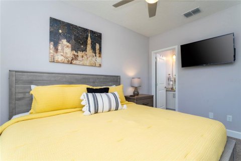 Townhouse in Kissimmee, Florida 4 bedrooms, 159.88 sq.m. № 1825136 - photo 15