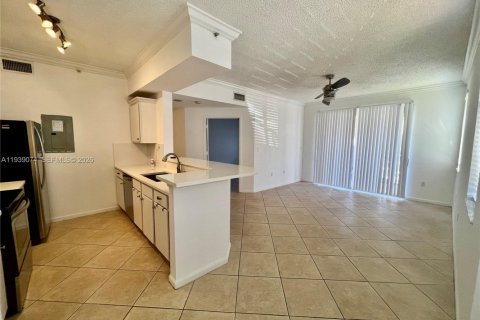 Copropriété à louer à Hypoluxo, Floride: 2 chambres, 80.55 m2 № 1997399 - photo 2