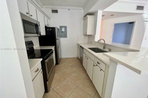 Copropriété à louer à Hypoluxo, Floride: 2 chambres, 80.55 m2 № 1997399 - photo 4