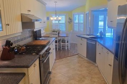 Villa ou maison à louer à Ormond Beach, Floride: 3 chambres, 201.78 m2 № 1648624 - photo 5