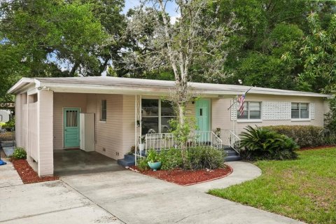 House in Orlando, Florida 3 bedrooms, 125.51 sq.m. № 1755449 - photo 2