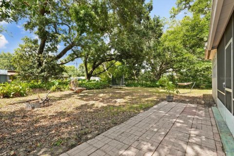 House in Orlando, Florida 3 bedrooms, 125.51 sq.m. № 1755449 - photo 15