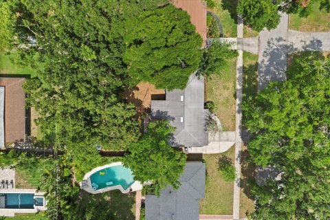 House in Orlando, Florida 3 bedrooms, 125.51 sq.m. № 1755449 - photo 25