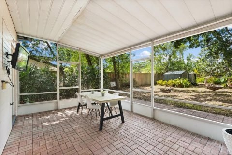 House in Orlando, Florida 3 bedrooms, 125.51 sq.m. № 1755449 - photo 12