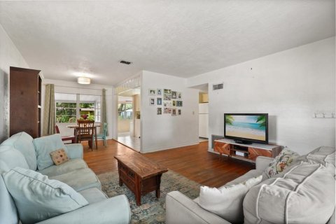 House in Orlando, Florida 3 bedrooms, 125.51 sq.m. № 1755449 - photo 4