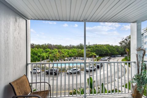 Condo in Saint Petersburg, Florida, 1 bedroom  № 1789797 - photo 14